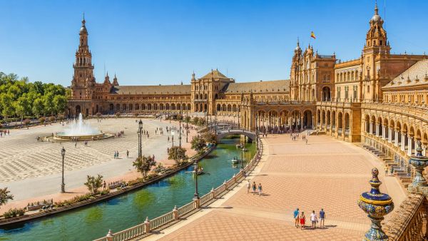Les villes espagnoles à visiter absolument selon les avis des voyageurs